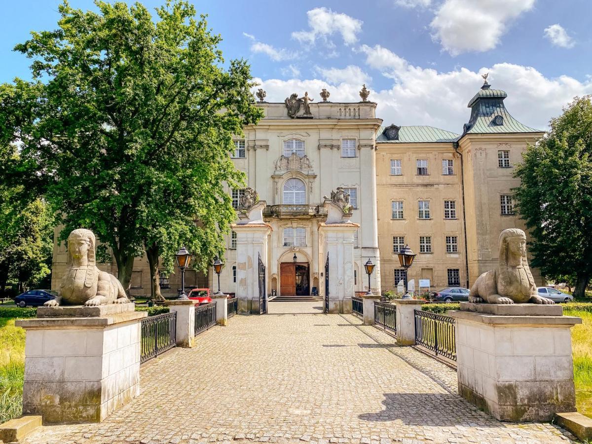 Hotel Zamek Krolewski W Rydzynie Rydzyna ภายนอก รูปภาพ