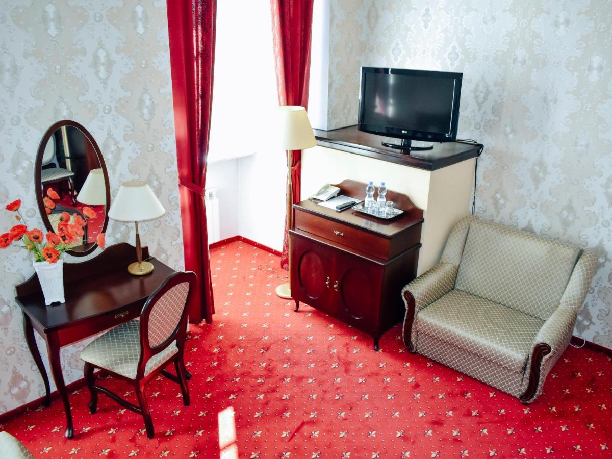 Hotel Zamek Krolewski W Rydzynie Rydzyna ภายนอก รูปภาพ