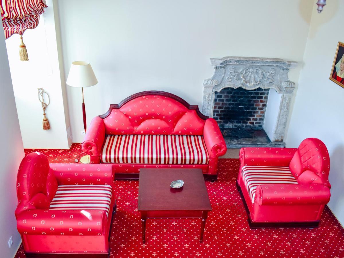 Hotel Zamek Krolewski W Rydzynie Rydzyna ภายนอก รูปภาพ